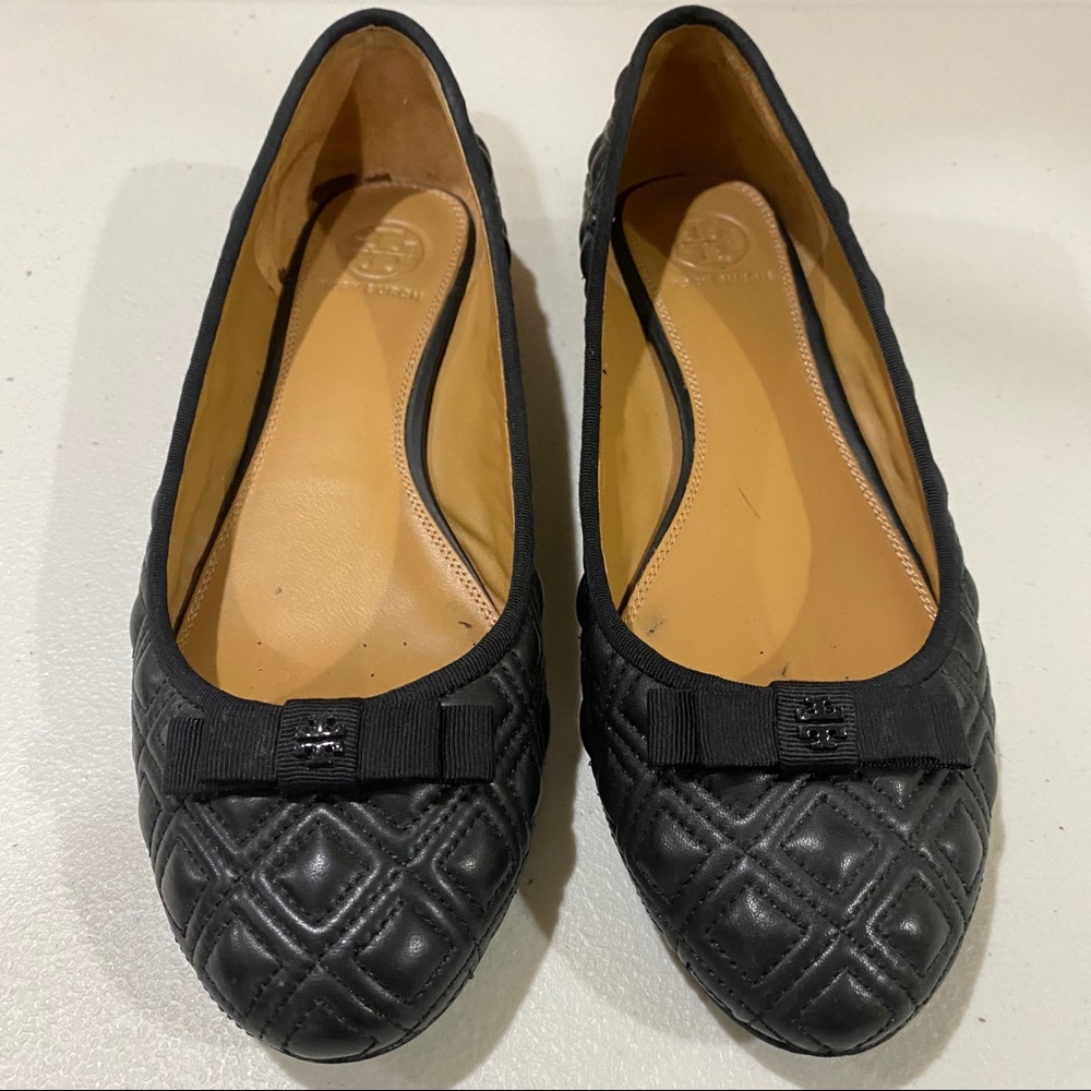 Tory Burch • Leather Flats